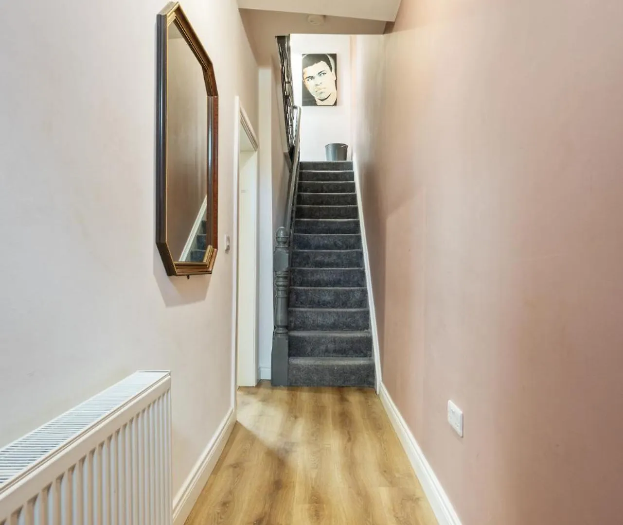 Clondara Terrace Belfast Villa